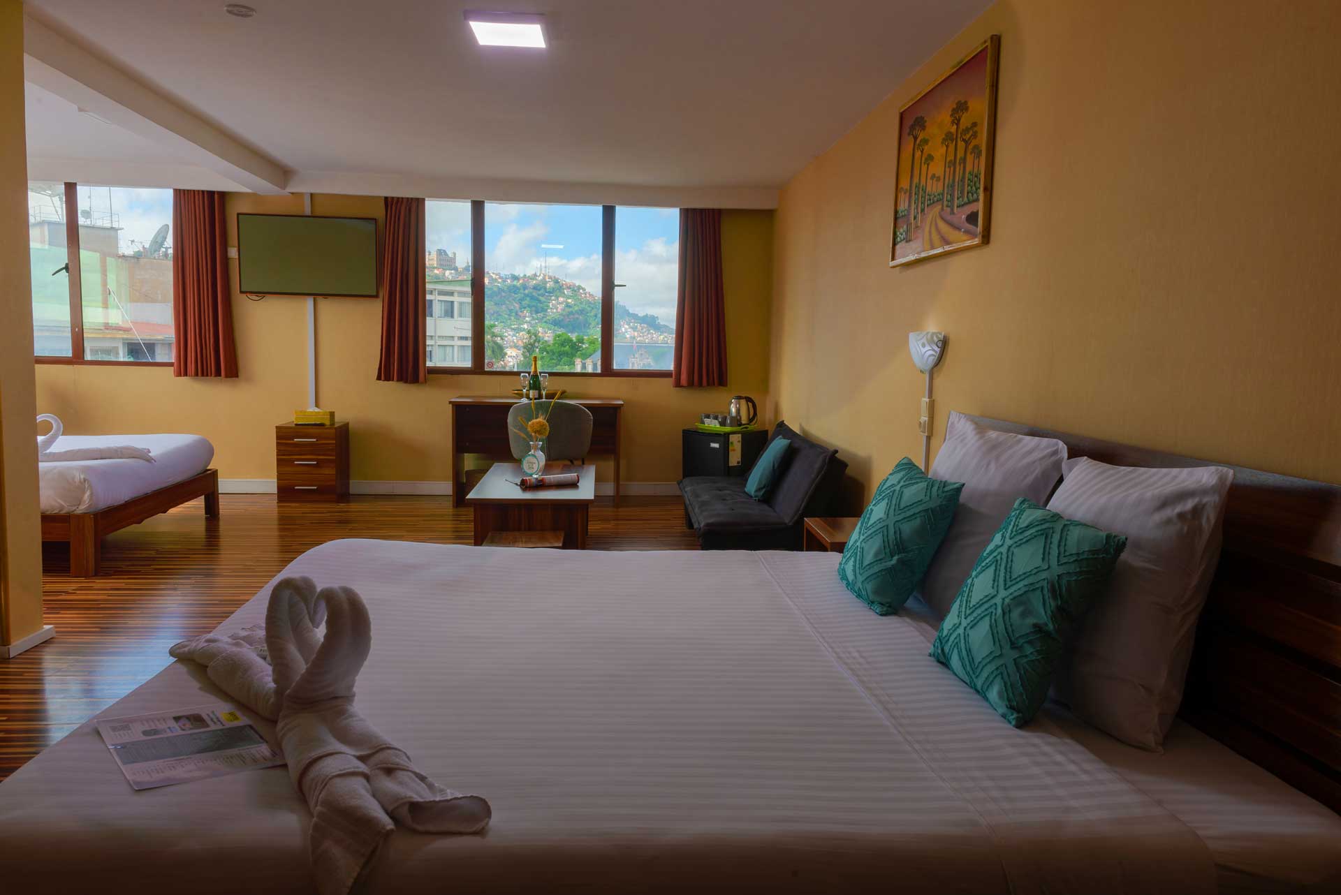 Chambre familiale à Antaninarenina avec un lit King Size